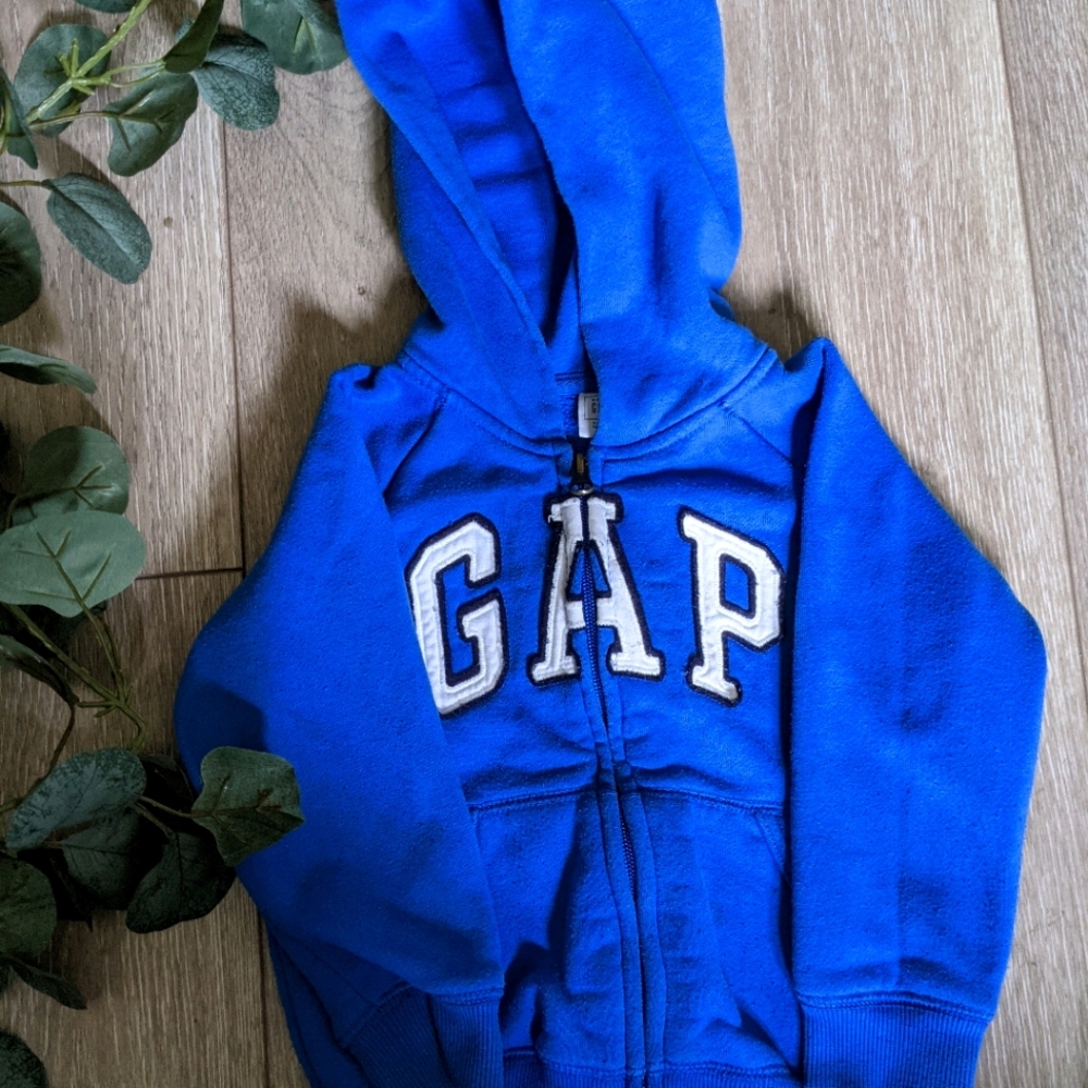 Gap logo zip up sweater